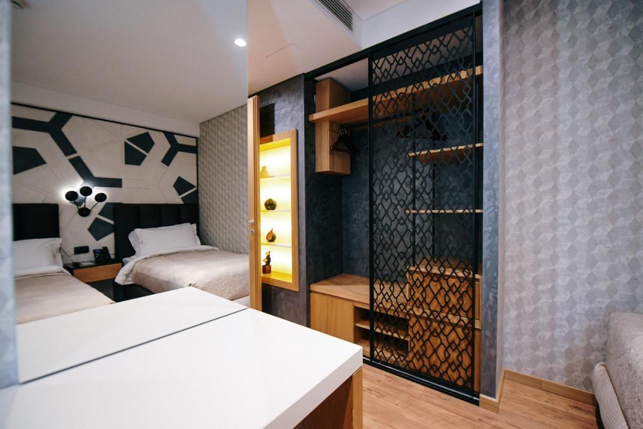 Richmond Hotel 코르처 외부 사진
