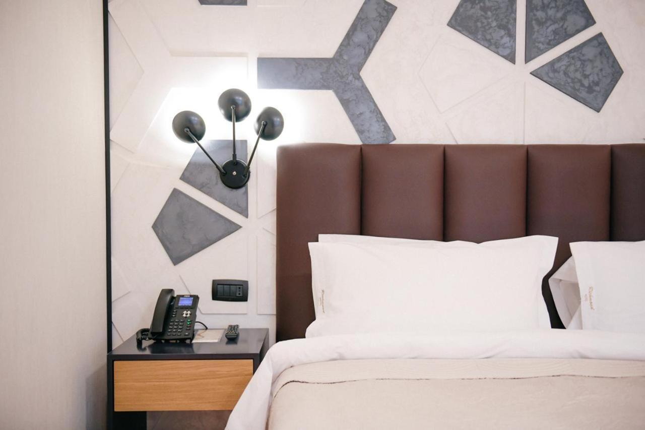 Richmond Hotel 코르처 외부 사진