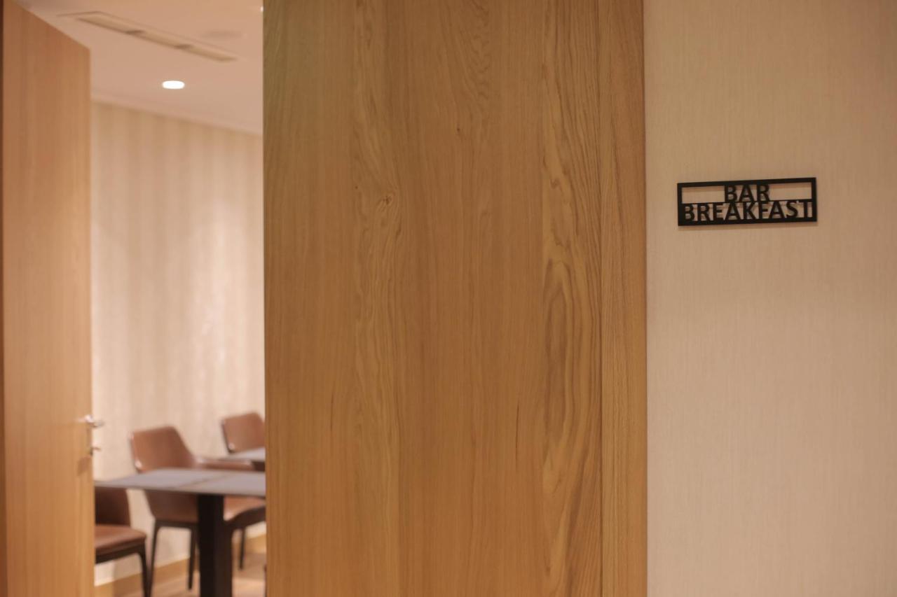 Richmond Hotel 코르처 외부 사진