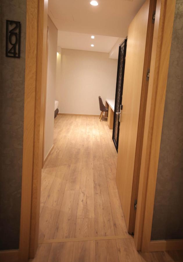 Richmond Hotel 코르처 외부 사진
